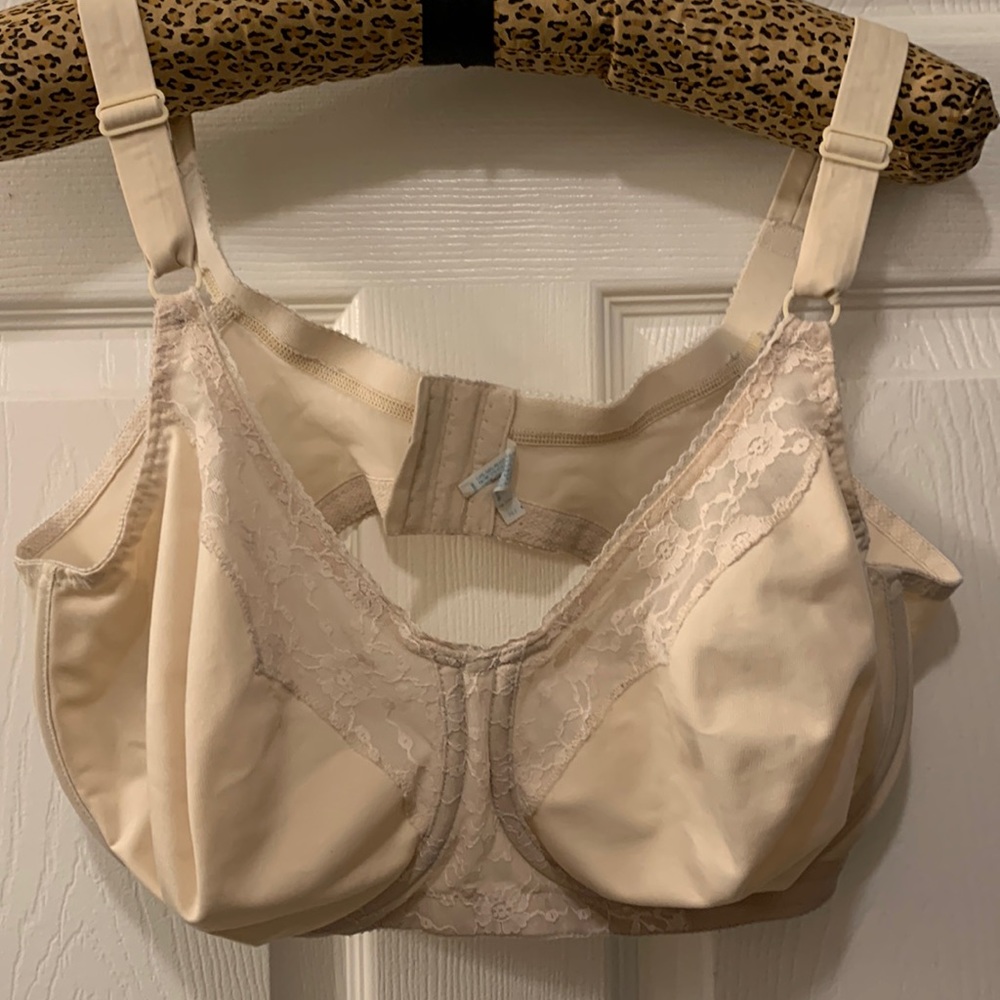 VINTAGE PLATEX #707 BRA:NUDE UNDERWIRE SZ 42 D LACE FRONT INSET:4 HOOK SUPPORT
